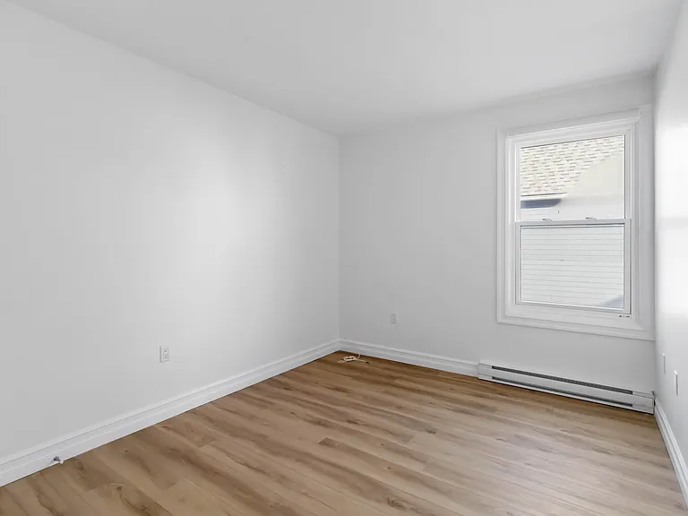 7 Brookdale Ct #705 — Photo 9