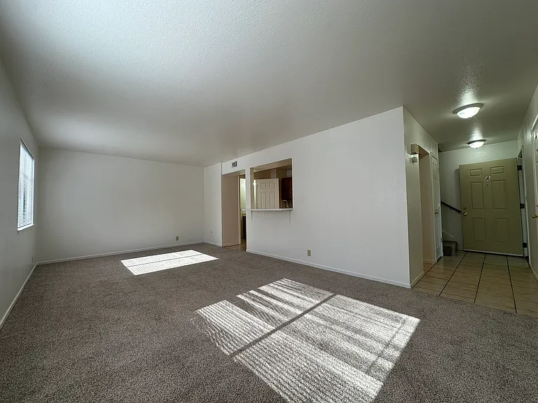 3339 La Canada Dr #A — Photo 12