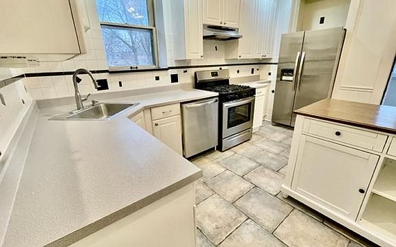 4th image of 5009 Murdoch Ave #B