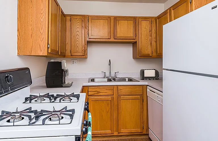 The Grove at Schaumburg Apartments — Photo 5