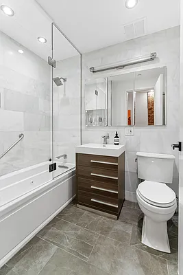 Rented by Compass | media 16