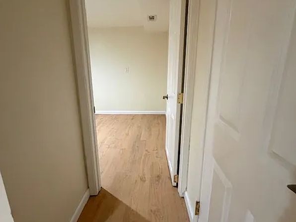 (undisclosed Address)