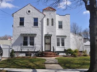 8231 233rd St, Queens Village, NY 11427