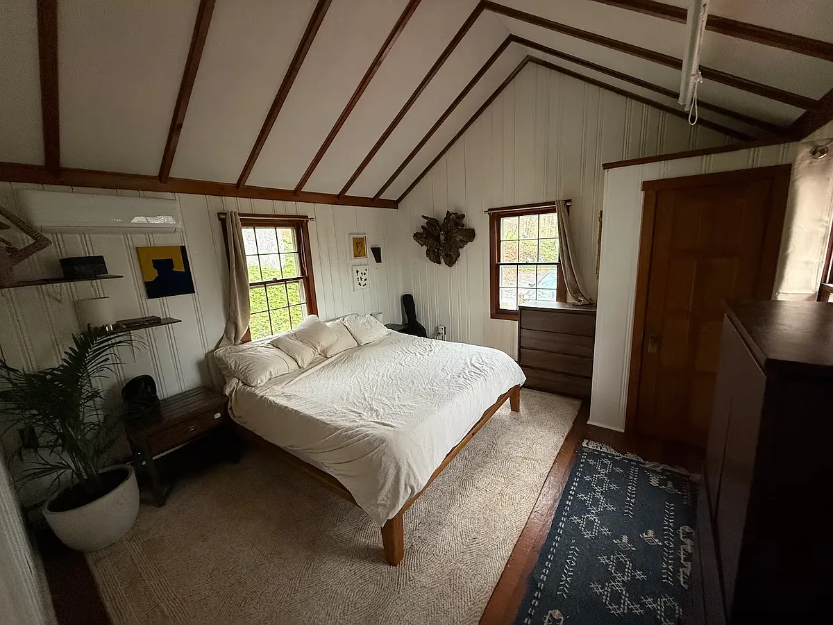 Photo 2 of 19 - 1140 Barrett Cir W - Carmel, NY Building Photo - 1140 Barrett Cir W