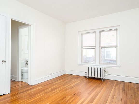 2nd image of 2310 Harriet Ave S #206