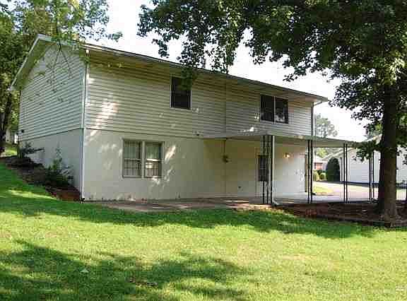 2nd image of 3730 Brookline Dr