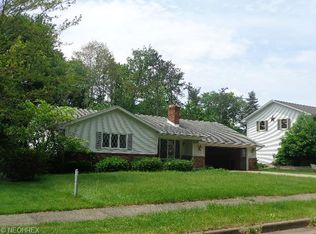 912 Upton Rd, Youngstown, OH 44509