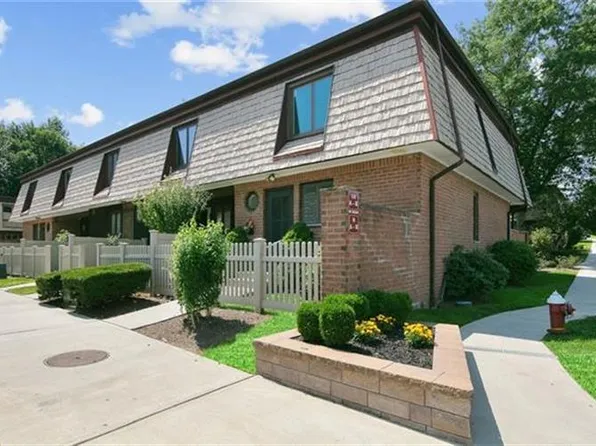 8A Heritage Dr, New City, NY 10956