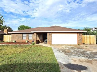 9 Jardin Ct, Roswell, NM 88201