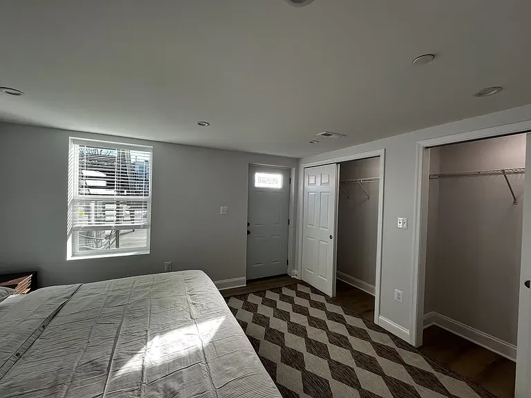 1331 Queen St NE — Photo 50