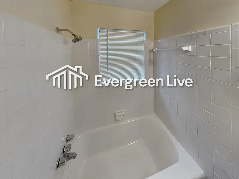 145 Sewanee Ave NW — Photo 14
