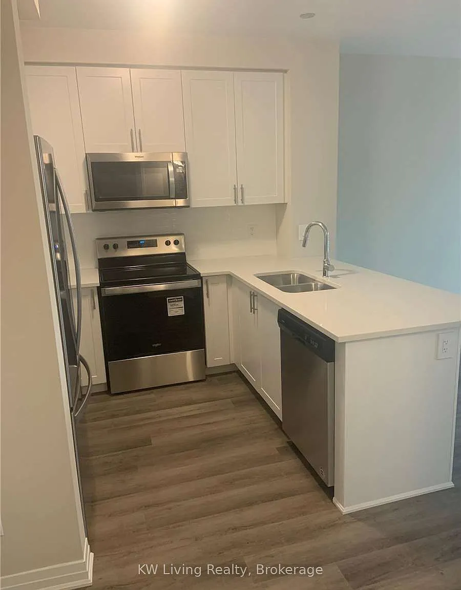 2 bed, $2,400 — Photo 4