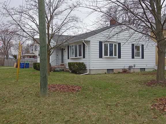 2nd image of 2009 16th St