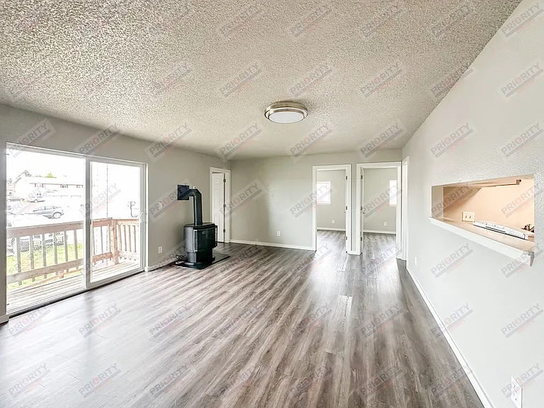 1106 Church Ave — Photo 4
