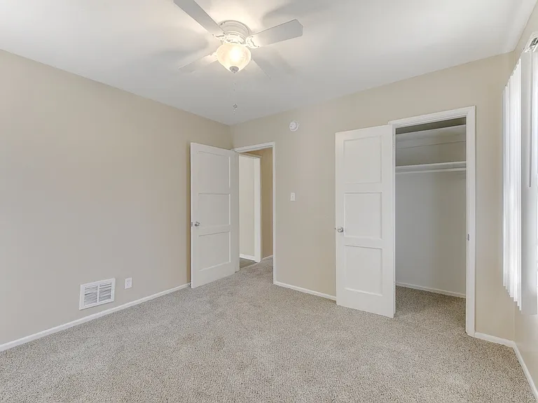 Acclaim at Baldwin Village — Photo 10
