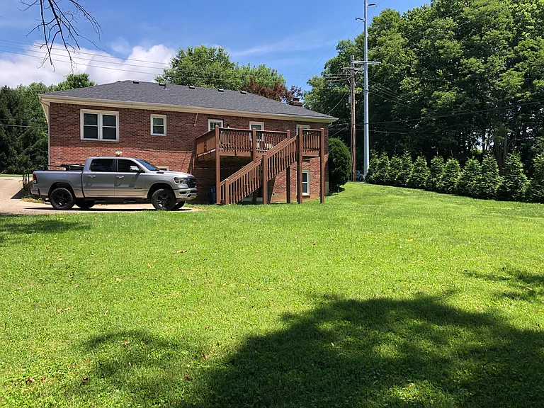 1000 Harmony Landing Rd — Photo 34