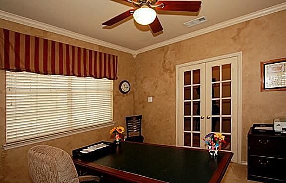 4th image of 304 Eagle Mountain Dr