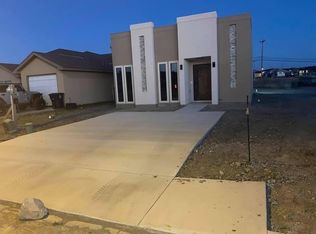 2376 Oak Breeze, Eagle Pass, TX 78852
