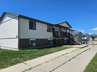 224 Holmes St #D, Evansville, WY 82636