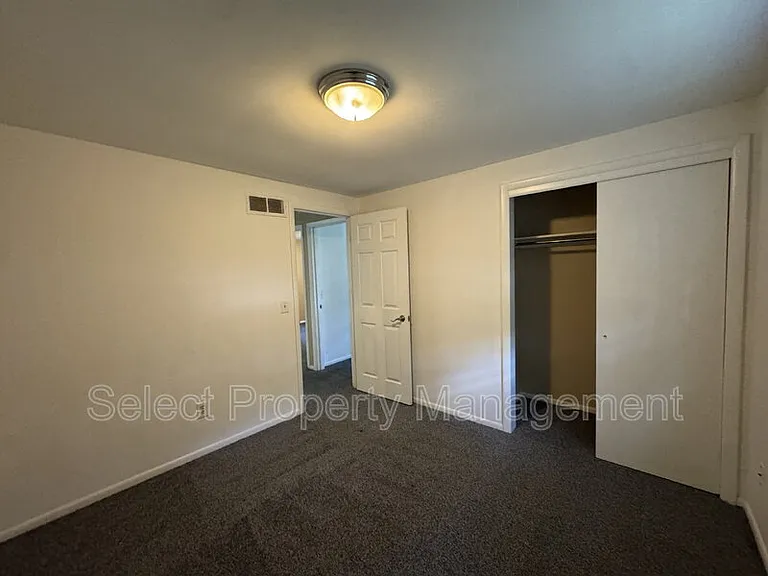 7001 Blake Dr — Photo 16