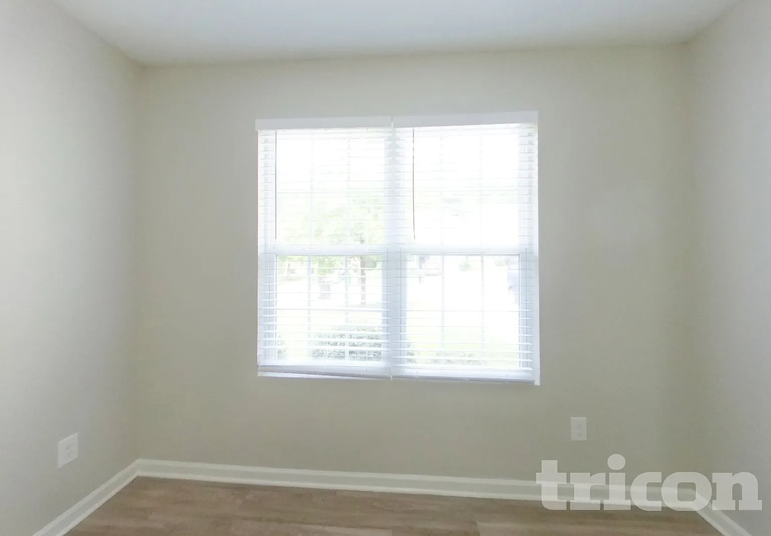 4729 Brewer Drive Charlotte NC — Photo 3