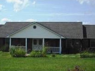 1294 Kelly Island Rd, Martinsburg, WV 25405