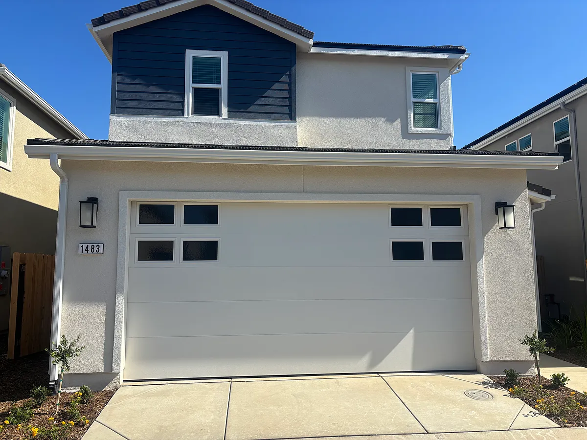 Building Photo - 1483 Redbrick Ln