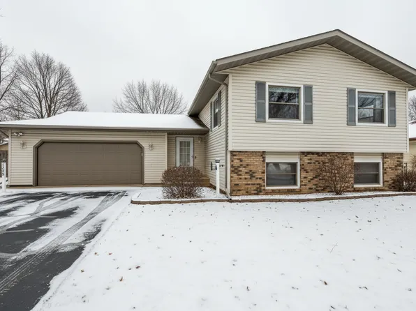1508 Prairie Hill Rd, Saint Cloud, MN 56301
