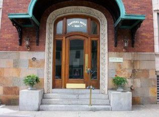 352 State St APT 1D, Albany, NY 12210