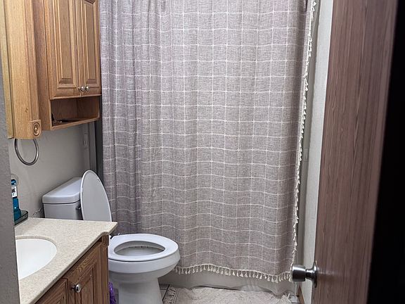 3rd image of 738 Mockingbird Dr