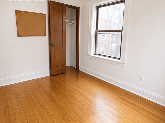 2nd image of 838 W Bradley Pl APT 1F