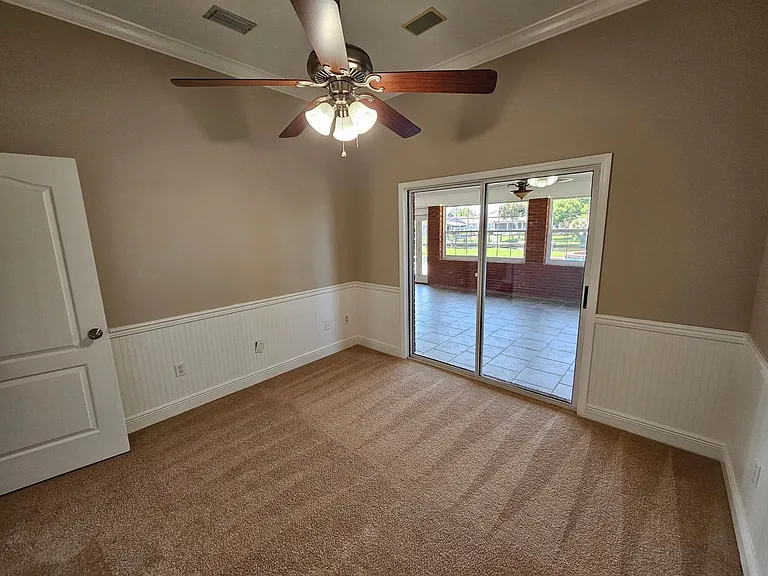 2103 Coral Dr — Photo 21