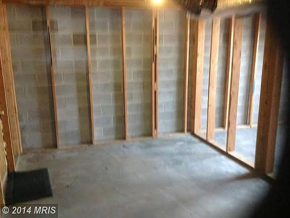 4th image of 112 Everette Pl