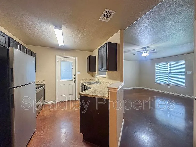 Southwood Hills — Photo 2
