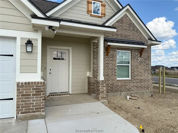 3241 Wesley Loop, Bryan, TX 77808