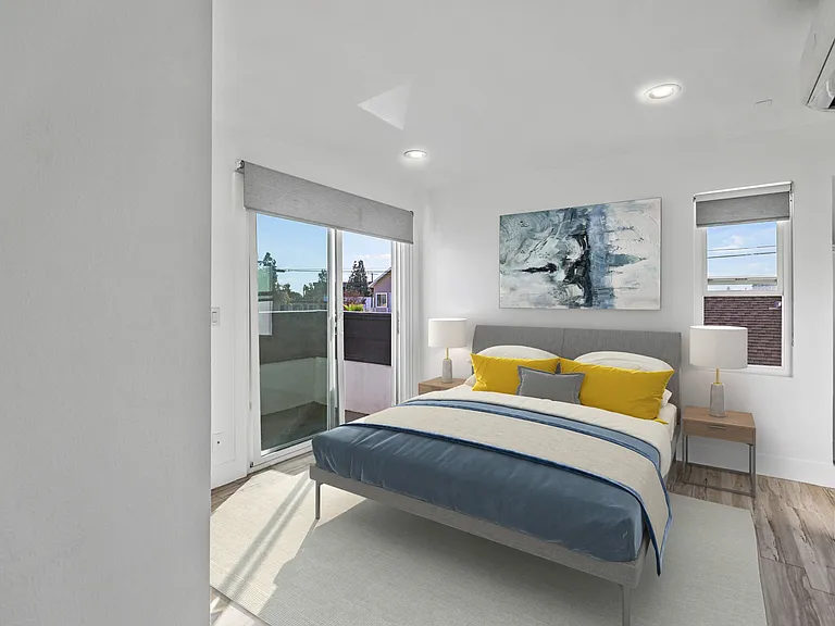 850 N Van Ness Ave #D — Photo 8
