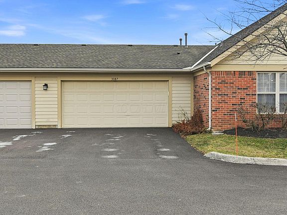 2nd image of 3187 Pine Manor Blvd
