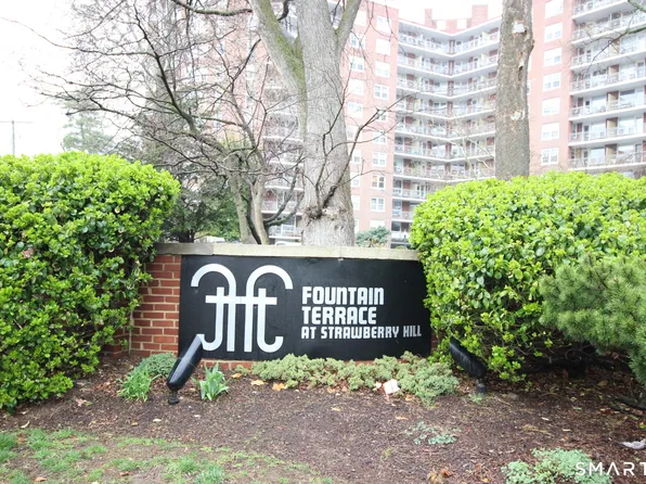 71 Strawberry Hill Avenue #221, Stamford, CT 06902