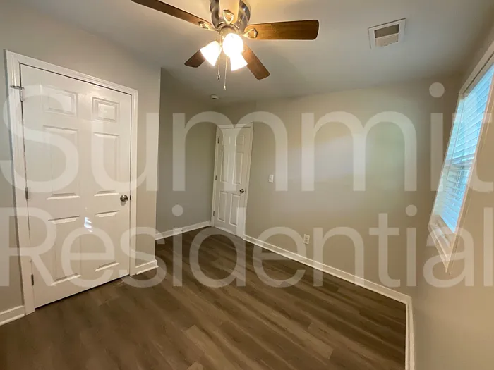 2590 Godfrey Dr NW — Photo 12