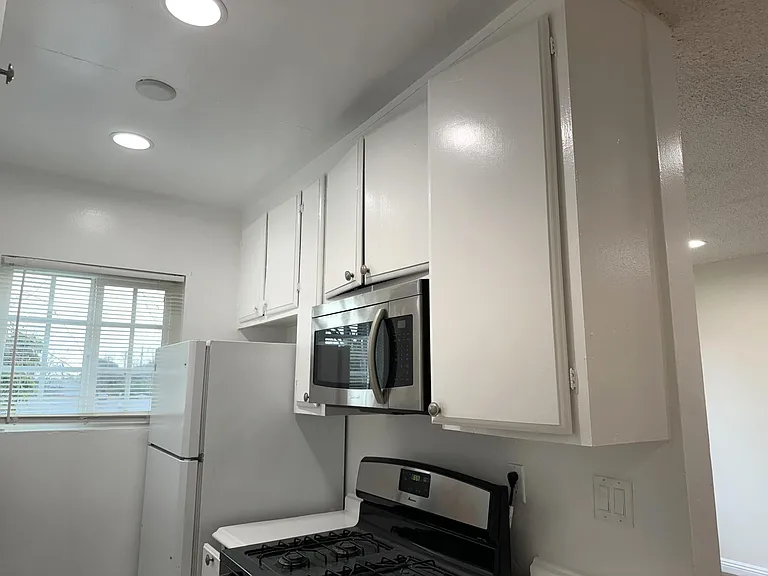 11258 Tiara St #7 — Photo 18
