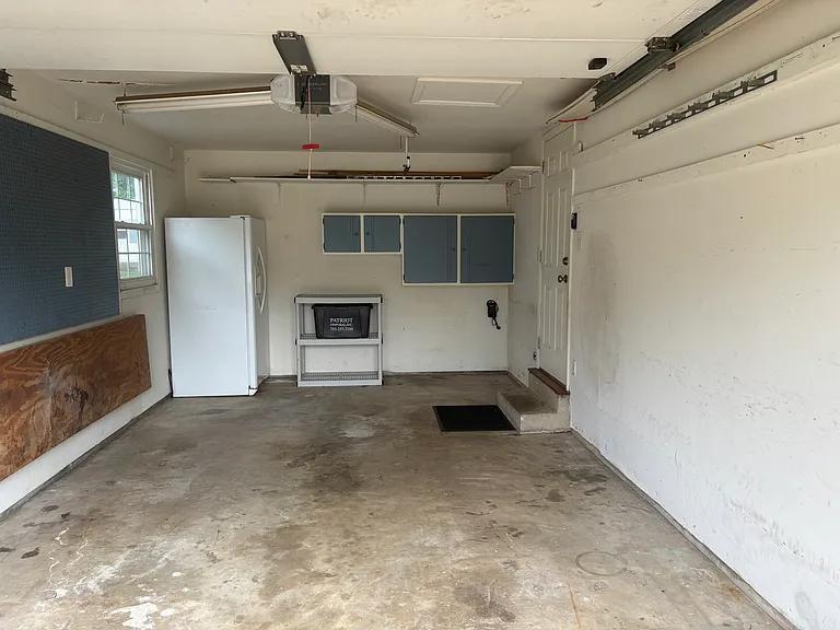 9613 Ashbourn Dr — Photo 15