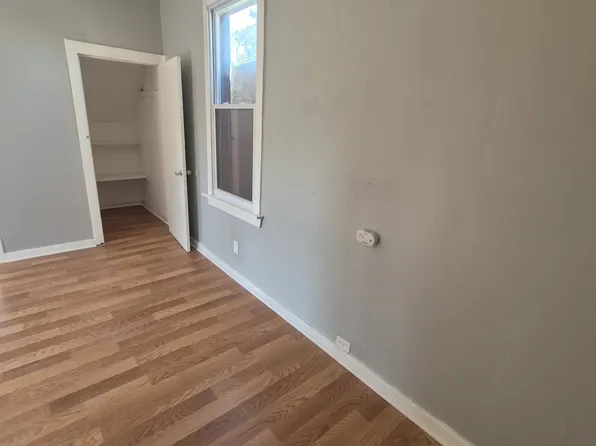 5664 Hamilton Ave, Saint Louis, MO 63136