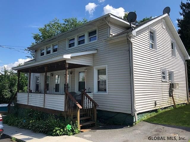 1st image of 7 Pond St