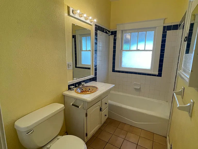 123 Maple St SE — Photo 24