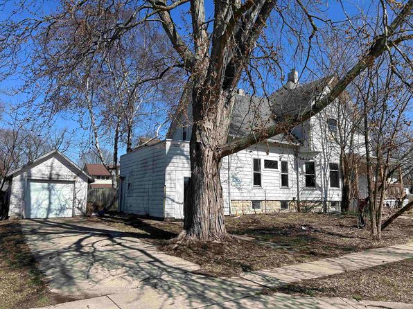 1223 S State St, Belvidere, IL 61008