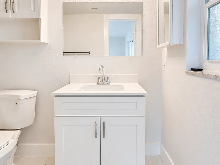 295 110th Ave #5 — Photo 10