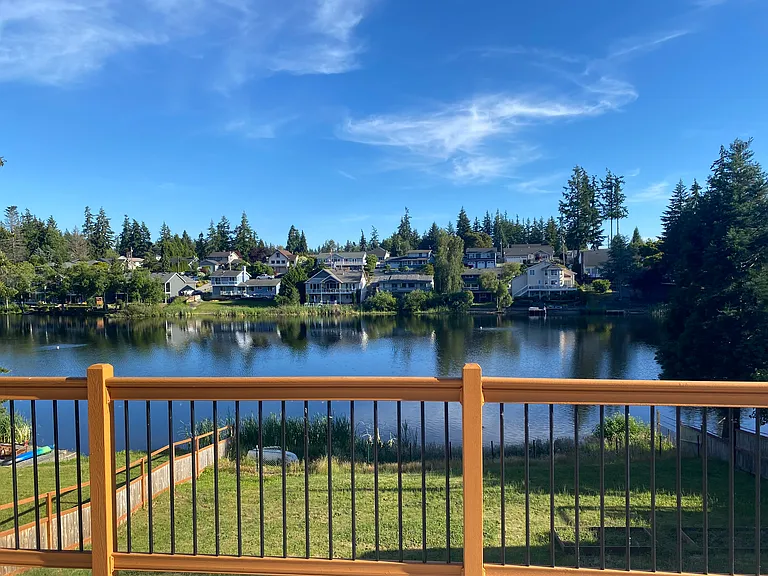 449 Lochwood Dr — Photo 15