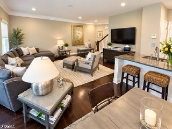 4th image of 3 Woodland Way