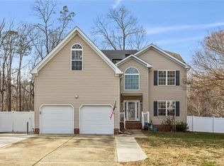 410 Rolling Hills Dr, Williamsburg, VA 23185