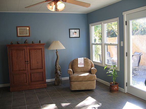4th image of 402 Keehner Ave